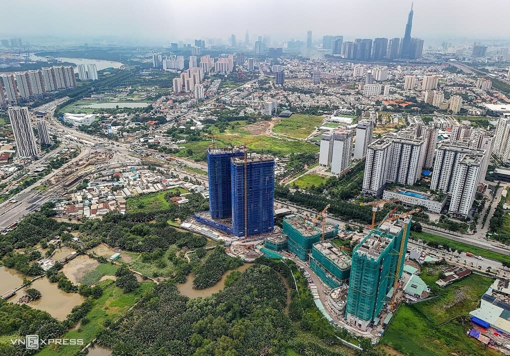 Nguy cơ 'đẩy' giá nhà nếu cho chủ đầu tư nhận cọc sớm