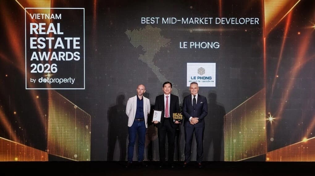 Lê Phong vinh danh: Giải Nhà phát triển bất động sản tầm trung 2026 và The Emerald River Park đoạt giải thiết kế đẹp nhất