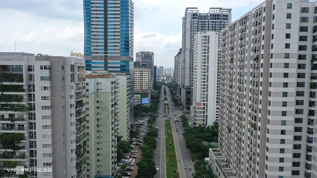 Người mua nhà thận trọng, chờ giá giảm thêm